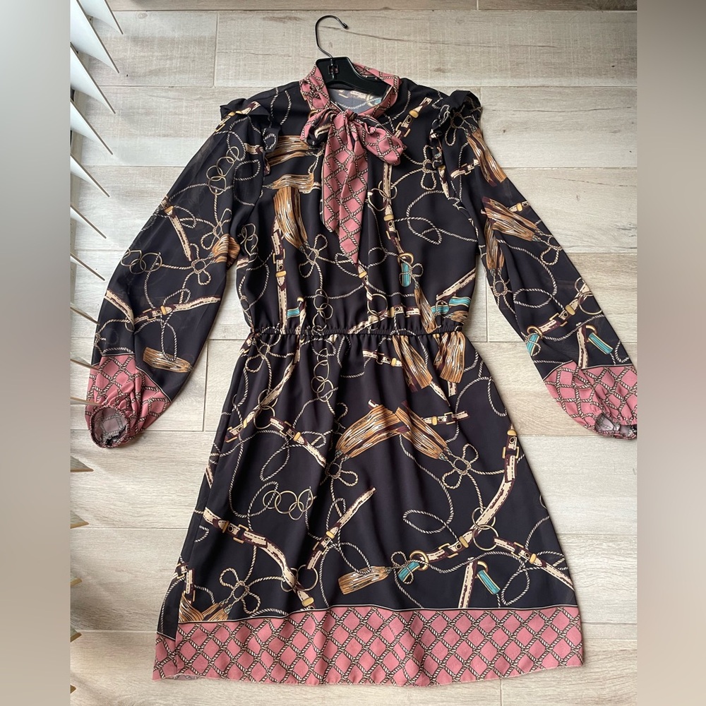 Elegant Black and Pink Patterned Dress